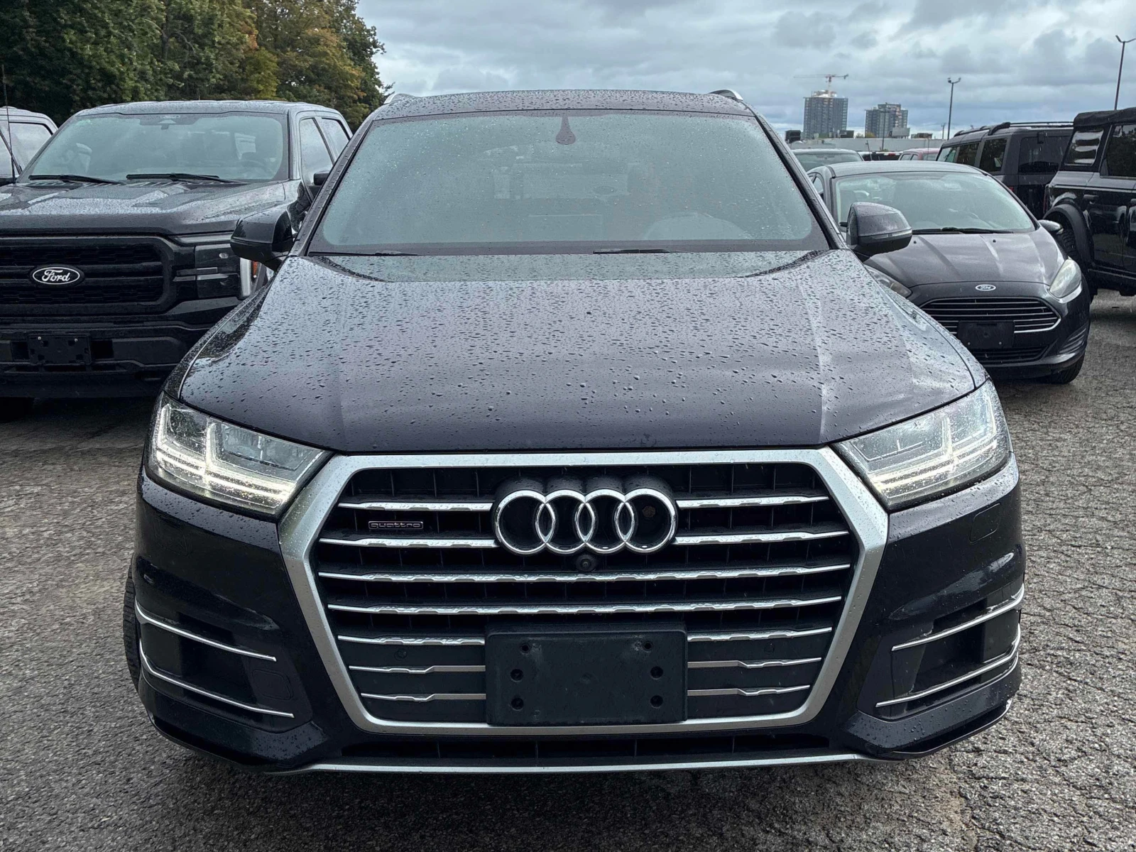 Audi Q7 3.0T Technik МАСАЖ ВЪЗДУШНО 360 CARFAX, снимка 6 - Автомобили и джипове - 55806323