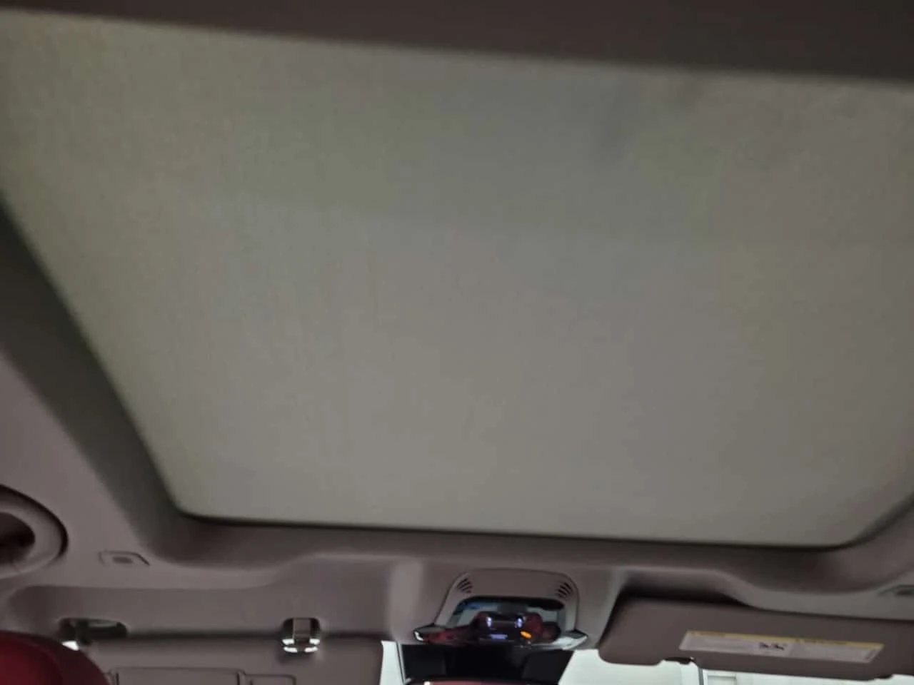 Alfa Romeo Stelvio TI / RED INT / DISTRONIC / 2 КЛЮЧА, снимка 15 - Автомобили и джипове - 56310011