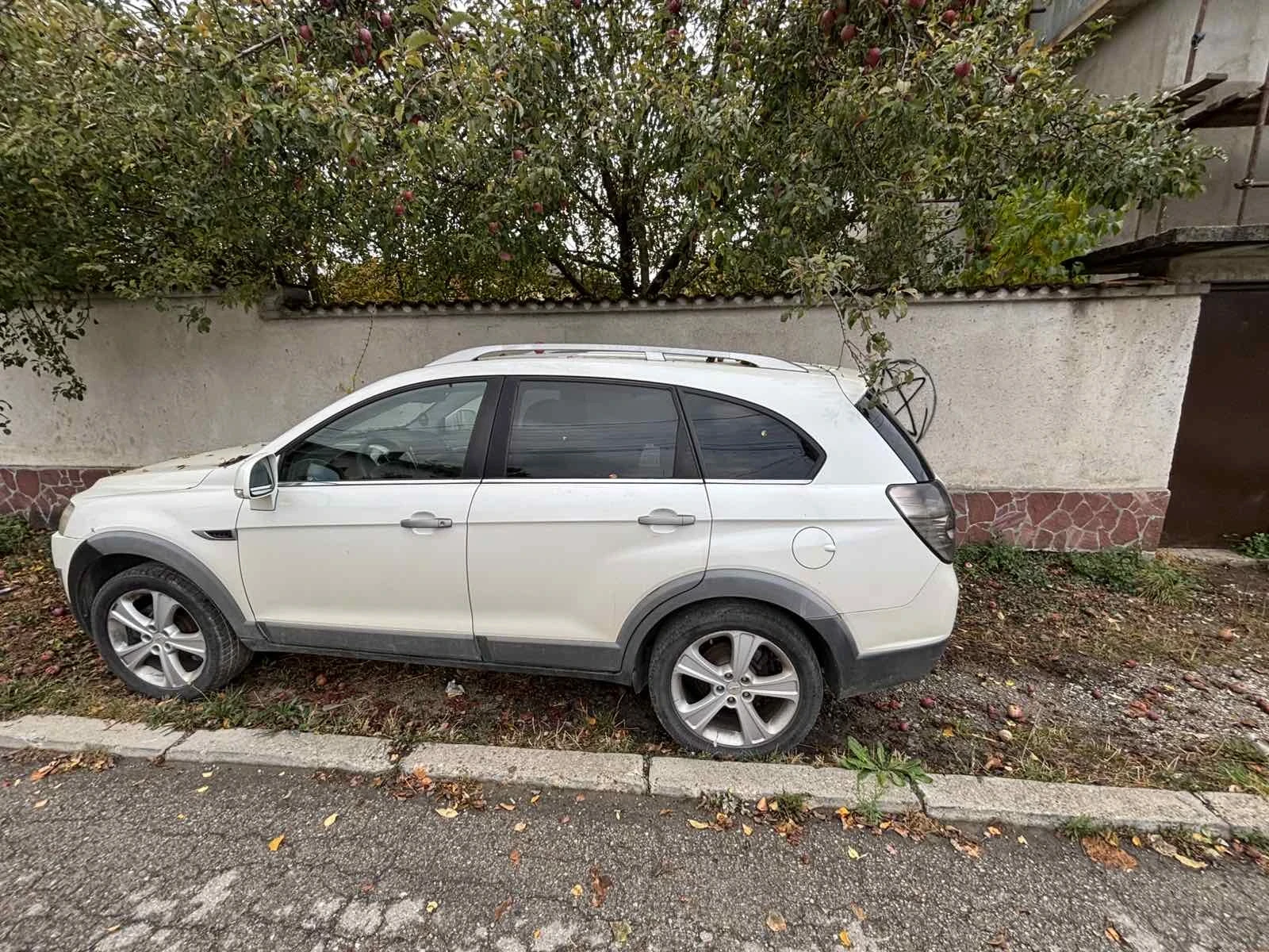 Chevrolet Captiva, снимка 8 - Автомобили и джипове - 56458534