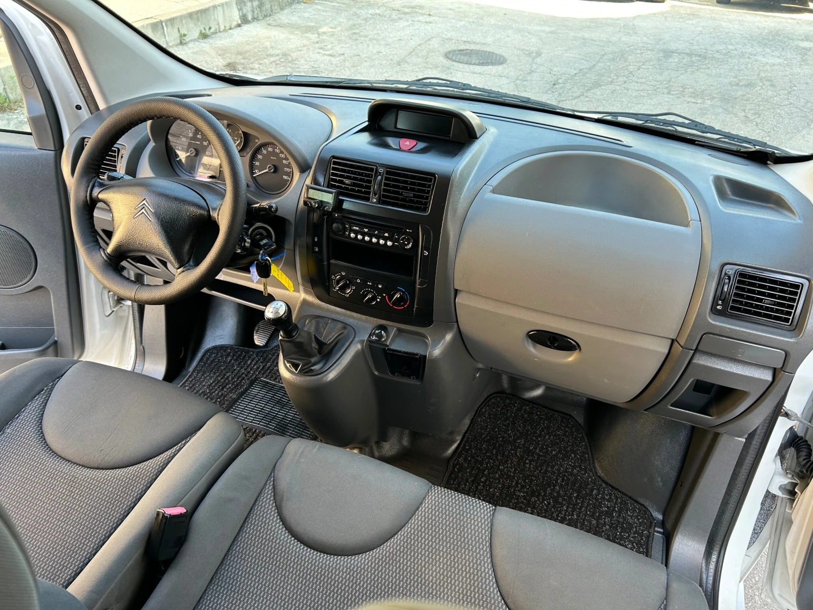Citroen Jumpy 1.6HDI LONG ДУБЪЛ КАБИНА - изображение 10