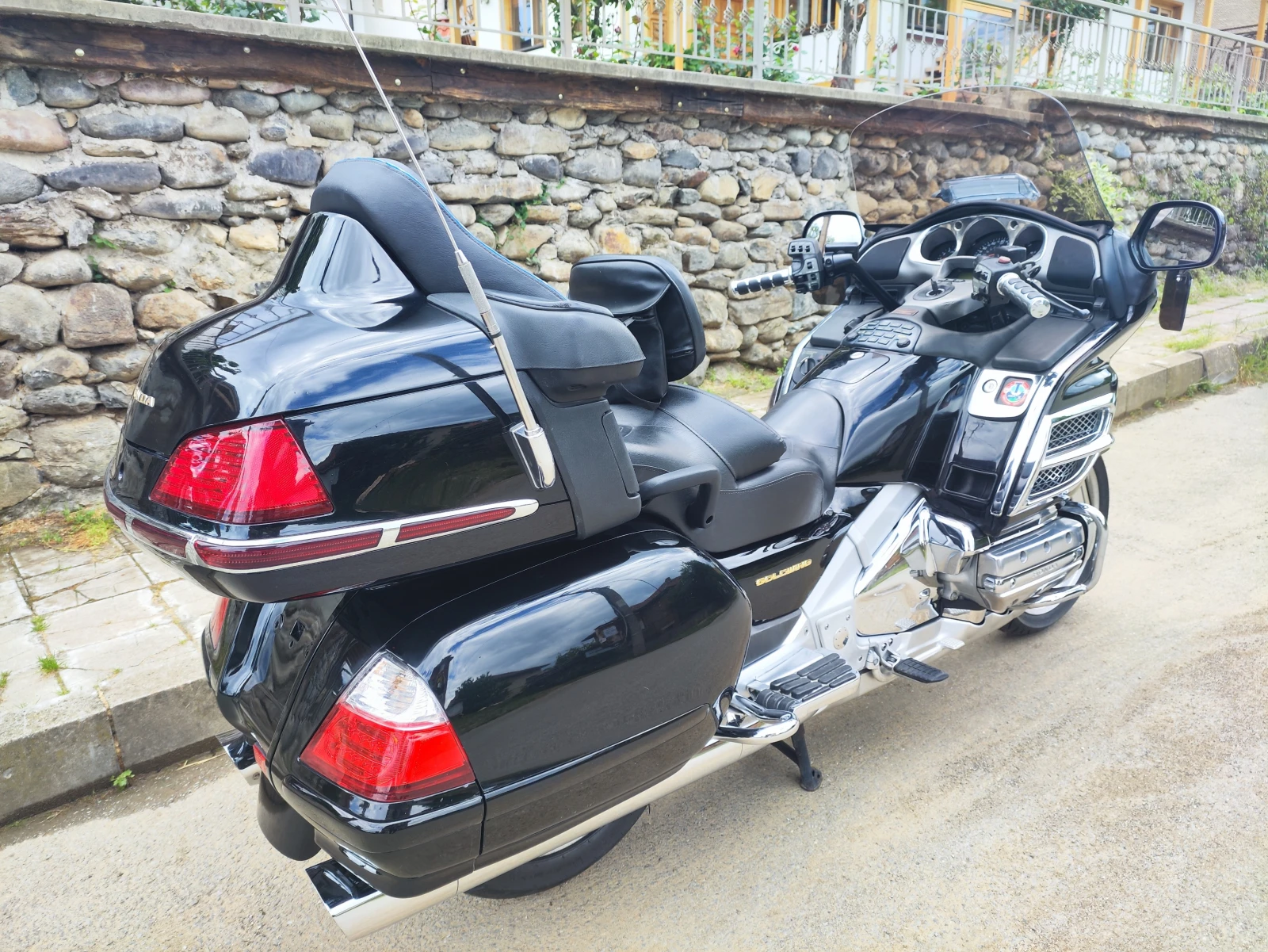 Honda Gold Wing SC47 - изображение 3