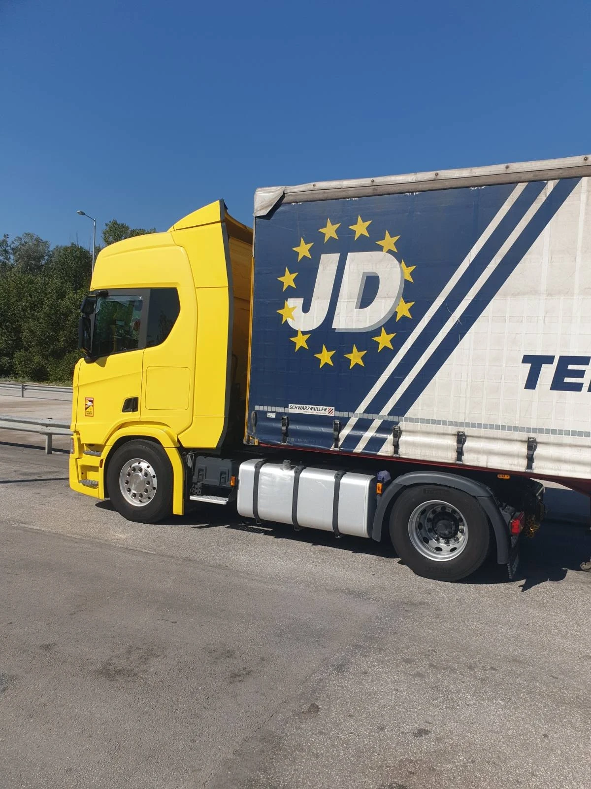 ����������� Schwarzmuller ���� �� ��� ����  | Mobile.bg � ����������� 3