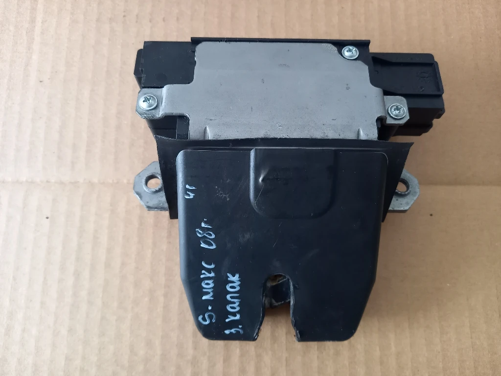 Брава заден капак Форд С Макс 