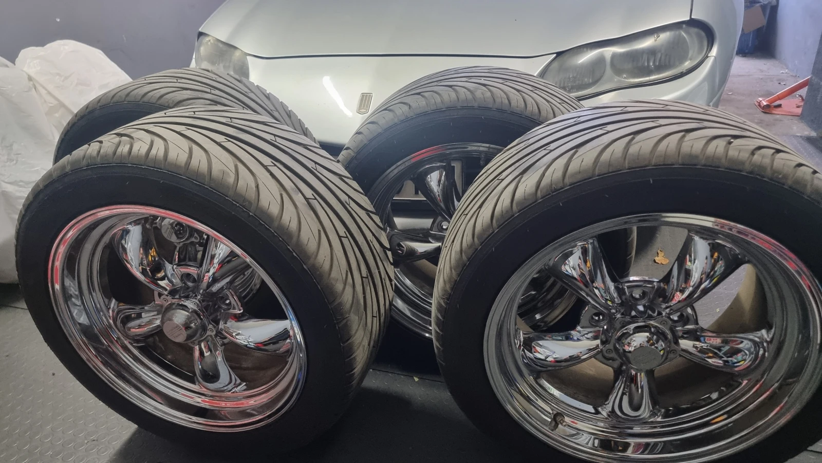 Гуми с джанти Nankang 275/40R17