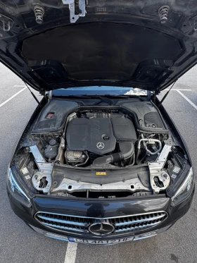 Mercedes-Benz E 200, снимка 10