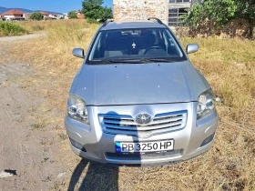 Toyota Avensis 2.2, снимка 1