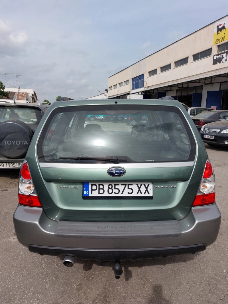 Subaru Forester 2.0, снимка 4 - Автомобили и джипове - 45315036