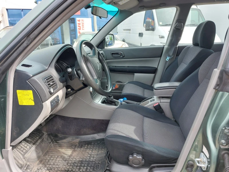 Subaru Forester 2.0, снимка 6 - Автомобили и джипове - 45315036