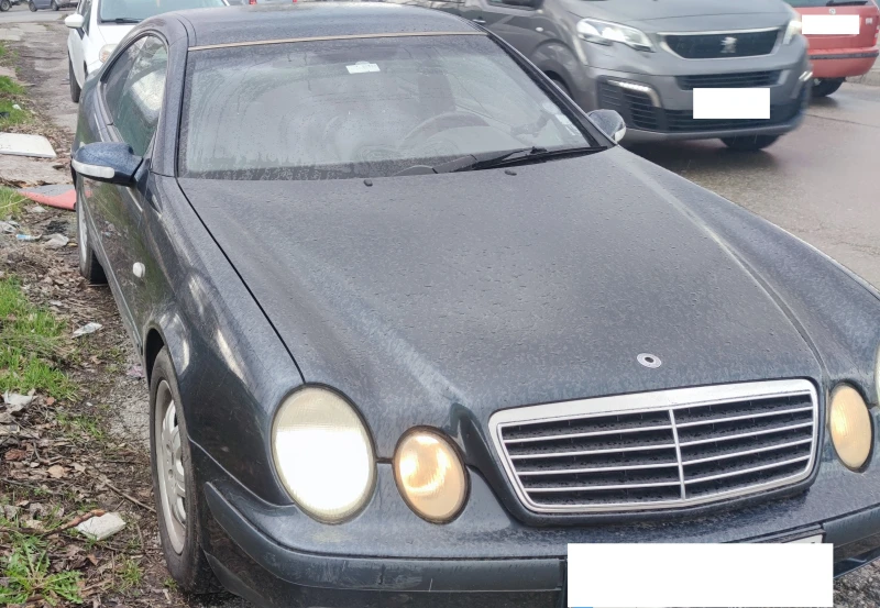 Mercedes-Benz CLK 200 kompressor, снимка 2 - Автомобили и джипове - 47103870