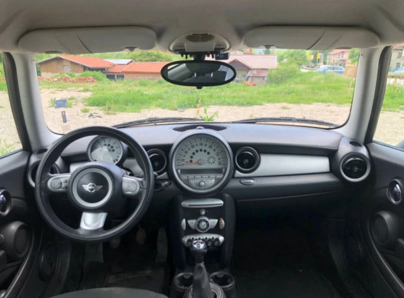 Mini Cooper 1.6D 109к.с., снимка 9 - Автомобили и джипове - 47183736