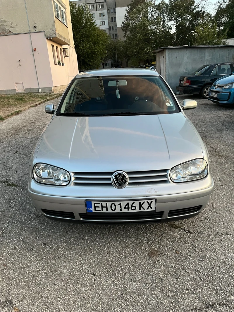 VW Golf, снимка 3 - Автомобили и джипове - 47441090