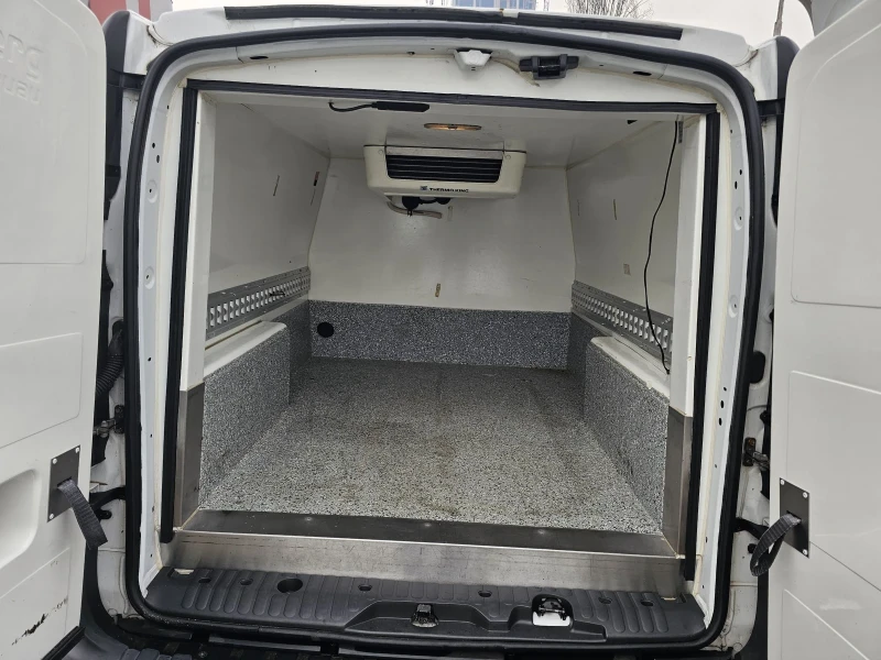 Renault Kangoo MAXI, Хладилен, снимка 9 - Автомобили и джипове - 48584815