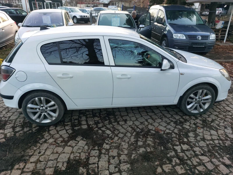 Opel Astra 1400i-Бензин+ газ , снимка 3 - Автомобили и джипове - 48839746