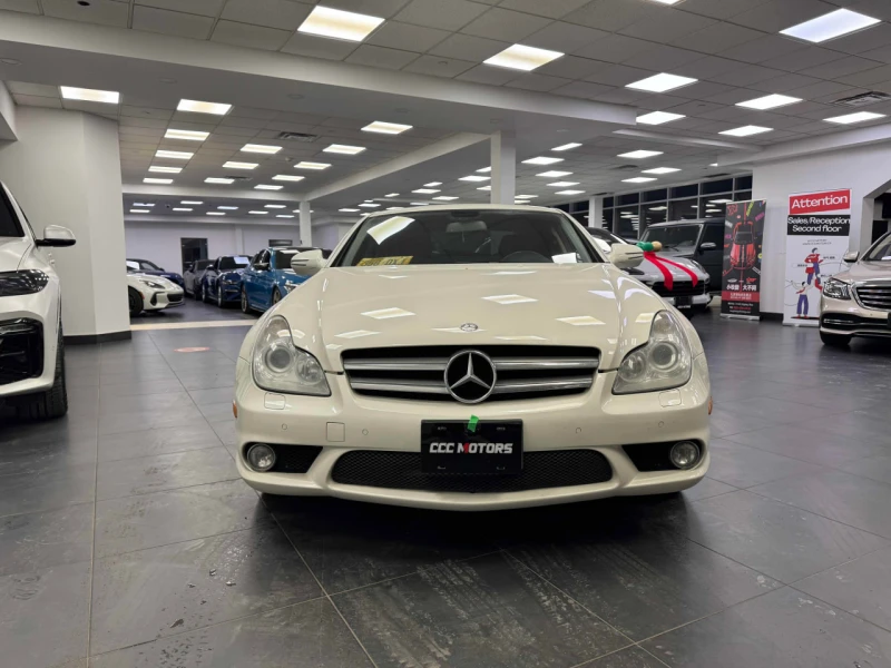 Mercedes-Benz CLS 55 CARFAX* АВТОФИНАНСИРАНЕ БЕЗ ПЪРВОНАЧАЛНА ВНОСКА, снимка 6 - Автомобили и джипове - 52705053