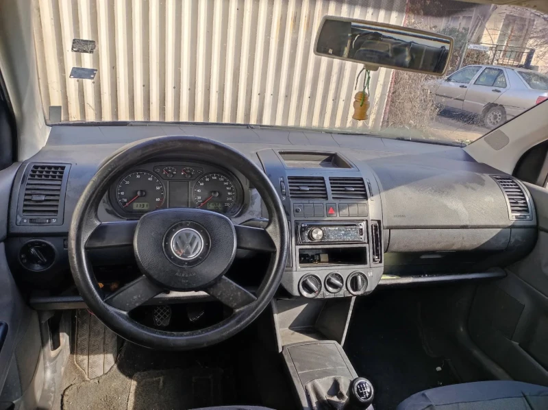 VW Polo, снимка 11 - Автомобили и джипове - 52753318