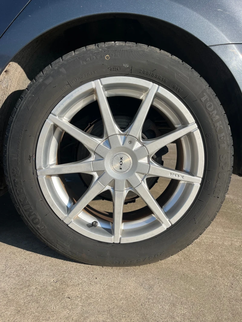 Kia Ceed 1.6 CRDi, снимка 15 - Автомобили и джипове - 52811998