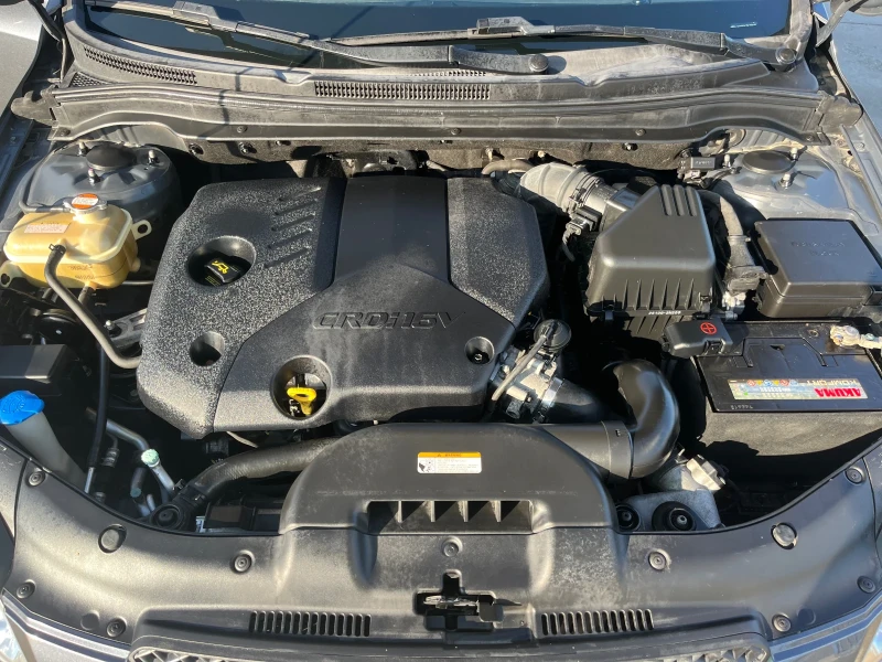 Kia Ceed 1.6 CRDi, снимка 14 - Автомобили и джипове - 52811998