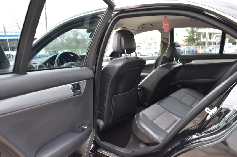 Mercedes-Benz C 220 7G* FACELIFT* , снимка 8 - Автомобили и джипове - 53112979