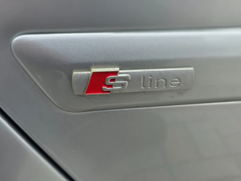 Audi A3 2.0 DTI , снимка 4 - Автомобили и джипове - 53203331