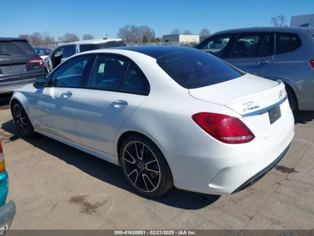 Mercedes-Benz C 43 AMG  - изображение 8