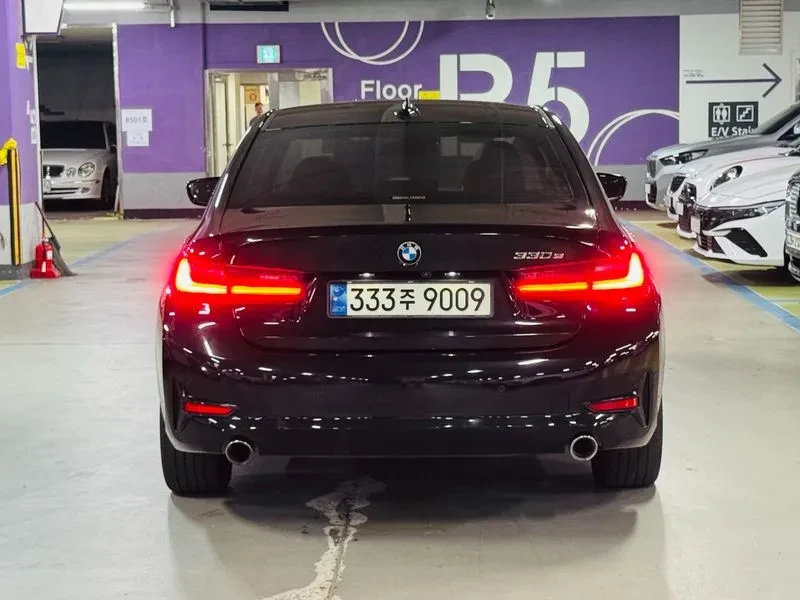 BMW 330  (G20) 330E, снимка 3 - Автомобили и джипове - 54787308