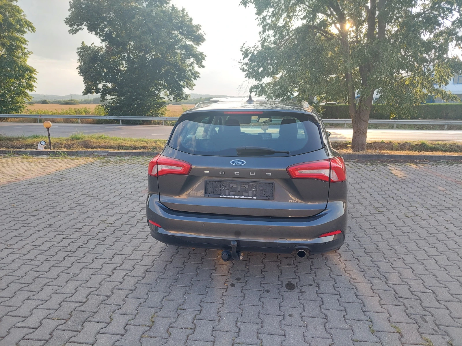 Ford Focus 2.0 - изображение 2