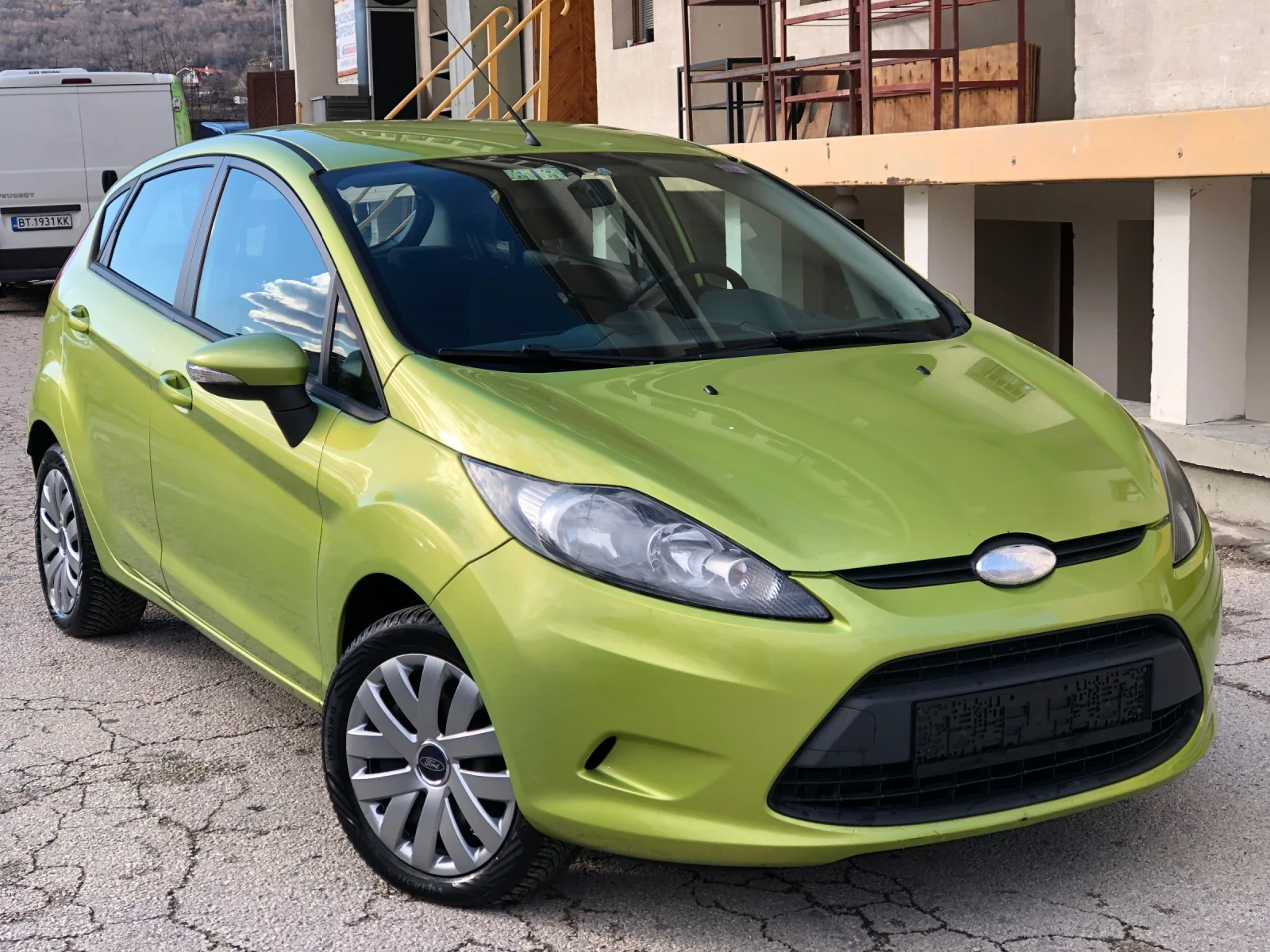 Ford Fiesta 1.25i БЕНЗИН - изображение 3