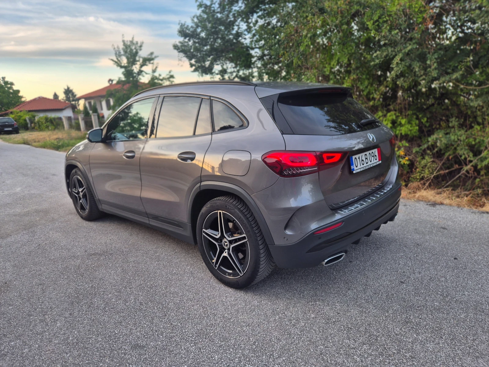 Mercedes-Benz GLA 180 AMG /22г. - изображение 5