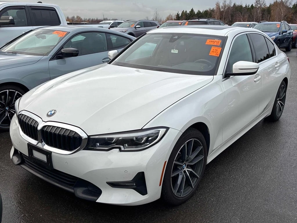 BMW 330 * xDrive * CARFAX *    | Mobile.bg   1