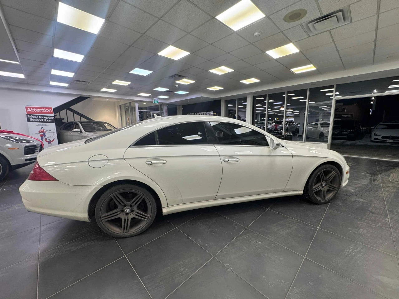 Mercedes-Benz CLS 55 CARFAX* АВТОФИНАНСИРАНЕ БЕЗ ПЪРВОНАЧАЛНА ВНОСКА - изображение 3