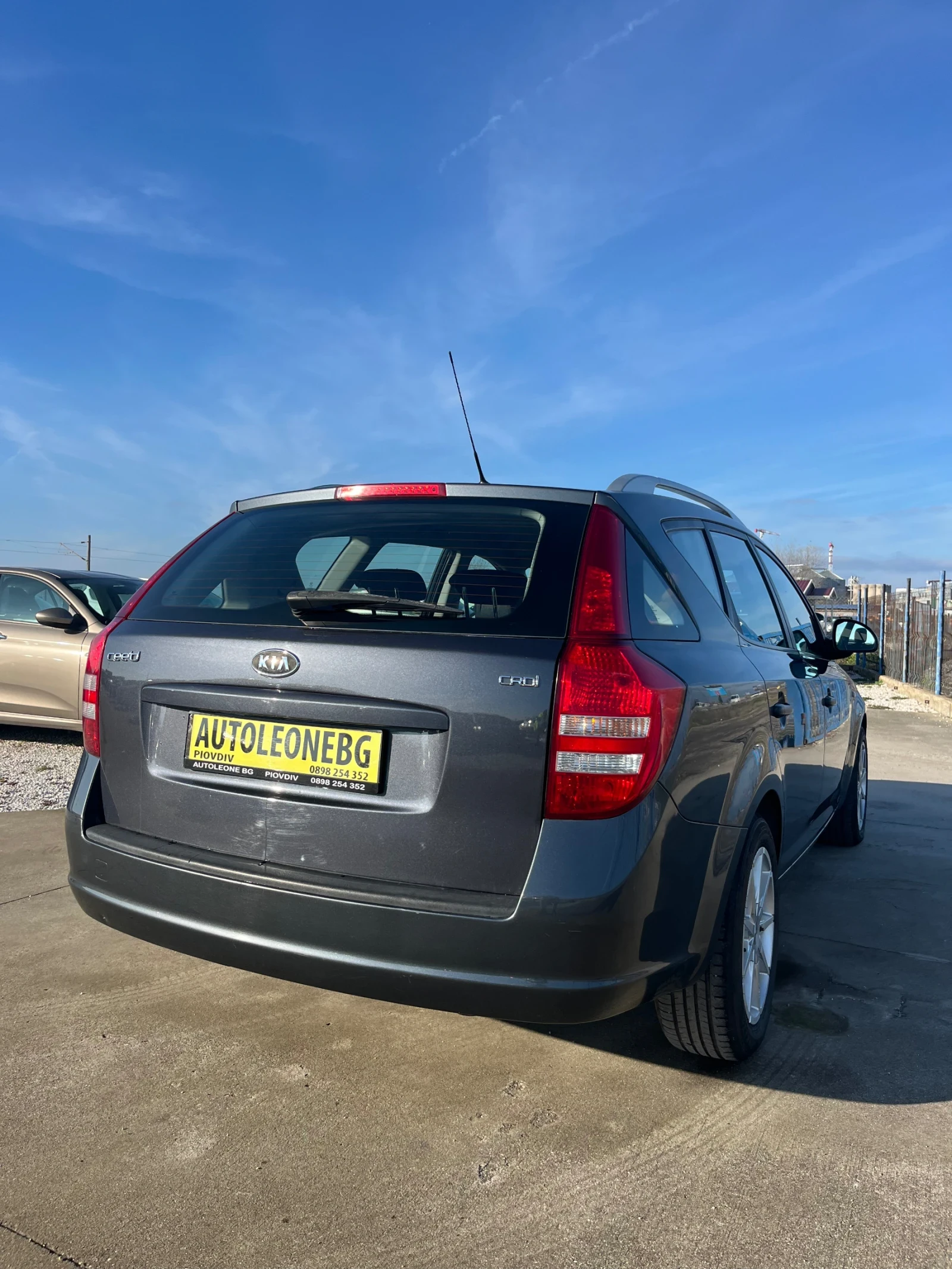 Kia Ceed 1.6 CRDi - изображение 4