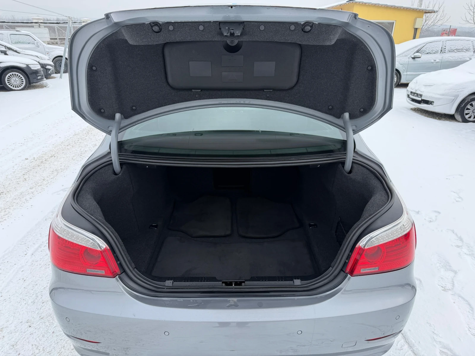 BMW 525 3.0/218�� 4�4 182000�� �������� ���������  | Mobile.bg � ����������� 12