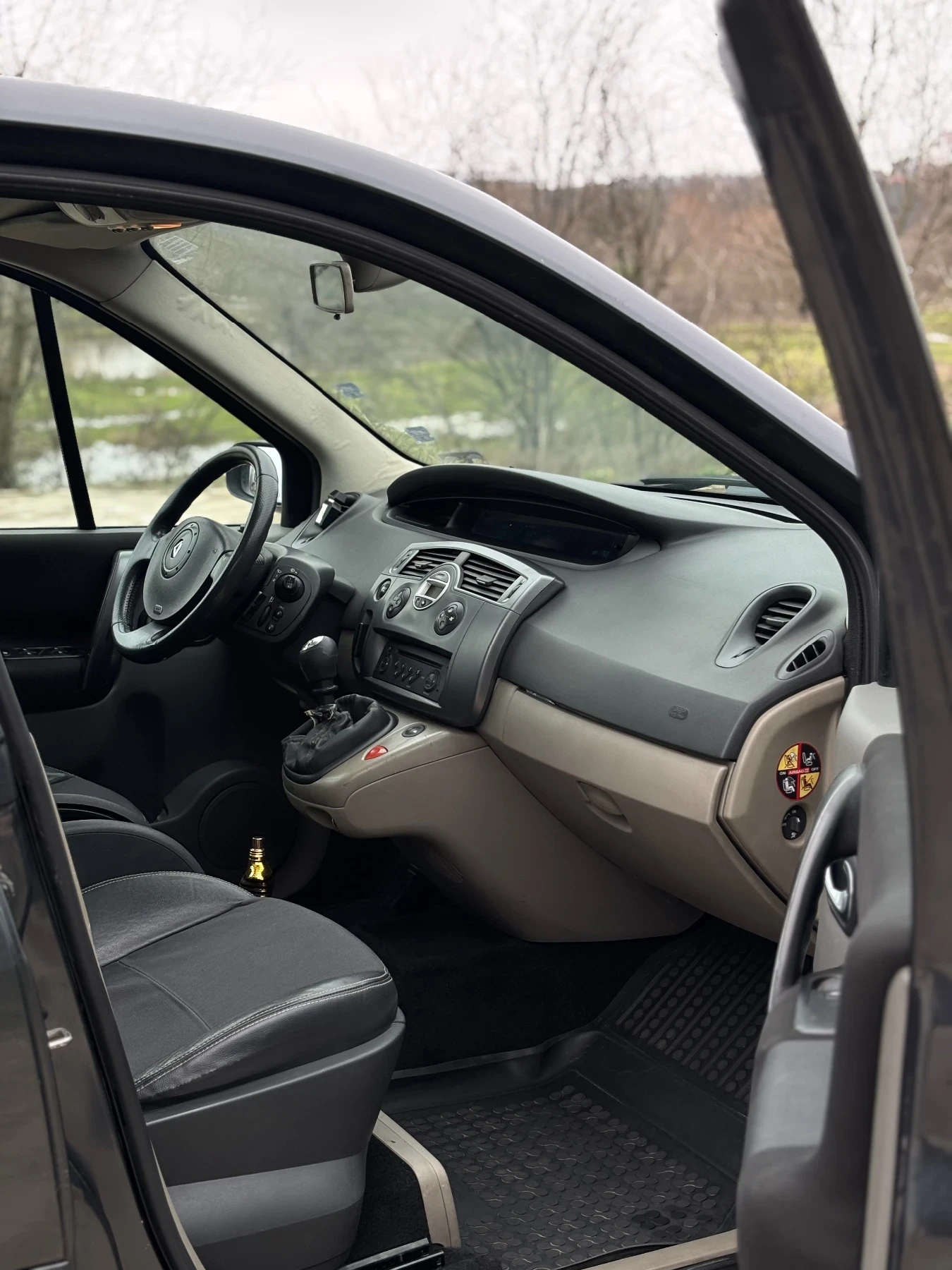 Renault Scenic 2.0 16v/6���.��� | Mobile.bg � ����������� 4