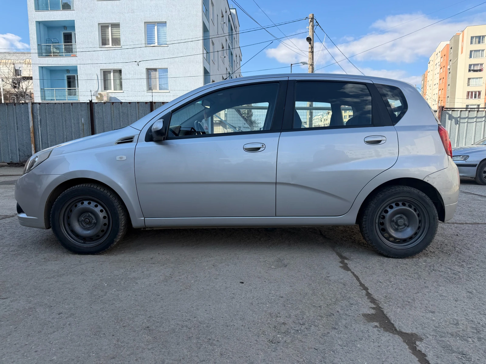 Chevrolet Aveo  - изображение 2