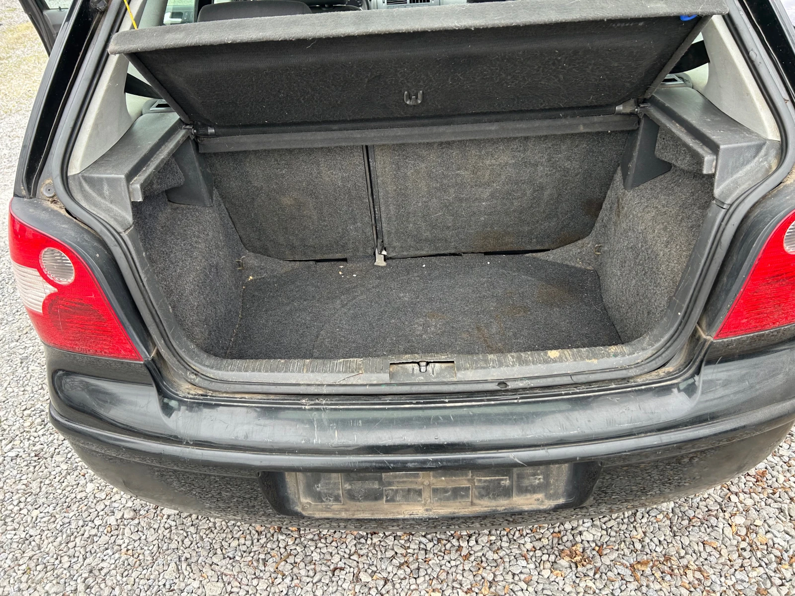 VW Polo 1.4-бензин, снимка 4 - Автомобили и джипове - 53944565