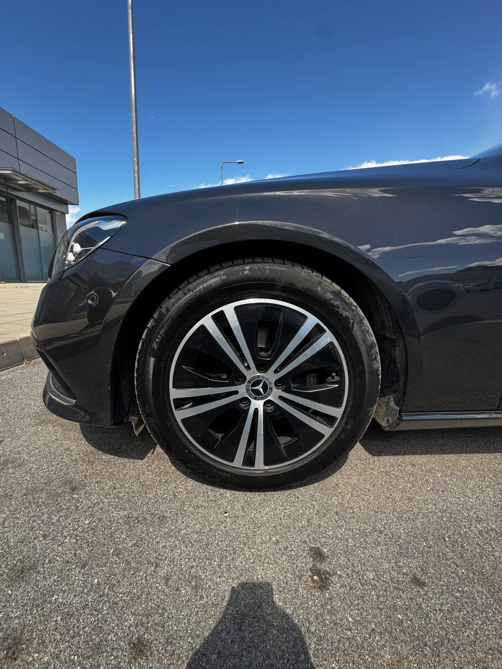 Mercedes-Benz E 200, снимка 9 - Автомобили и джипове - 54148877