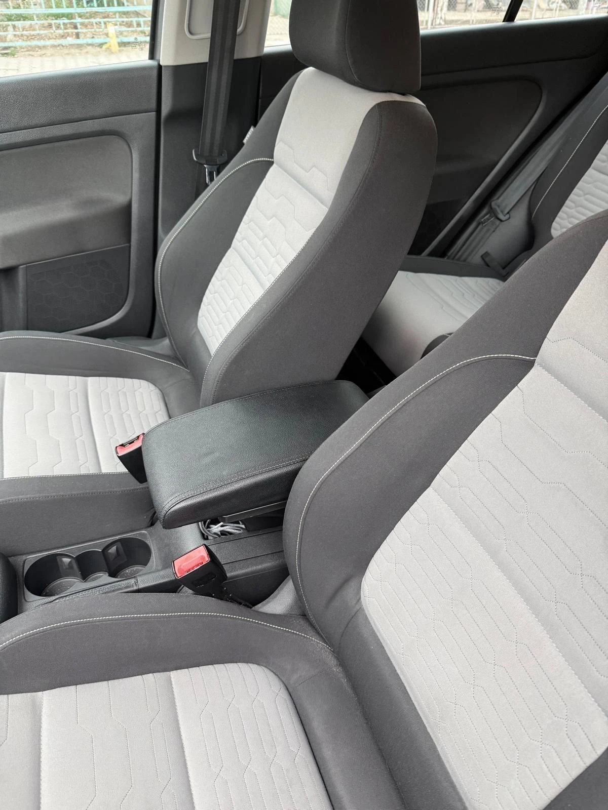 VW Golf Plus Cross, снимка 8 - Автомобили и джипове - 54429911