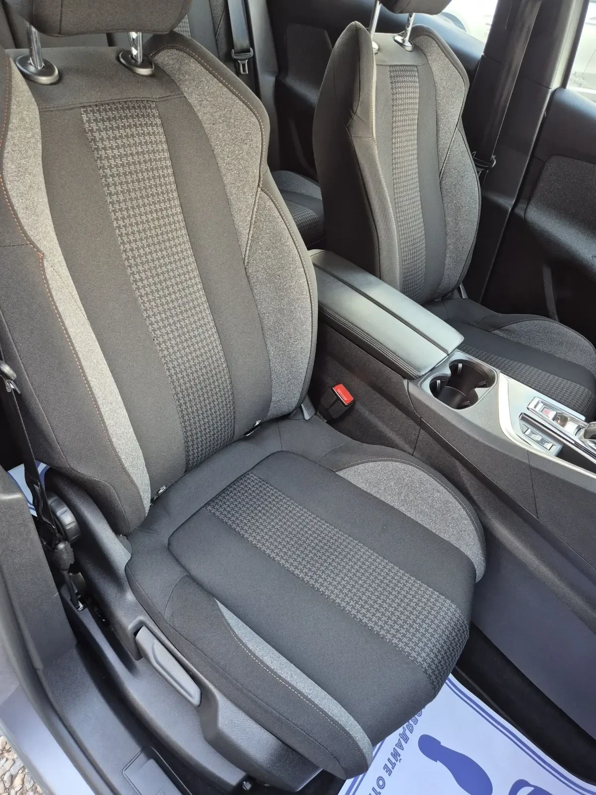 Peugeot 3008 1, 5HDI-ACTIVE BUSINESS, снимка 11 - Автомобили и джипове - 54658200