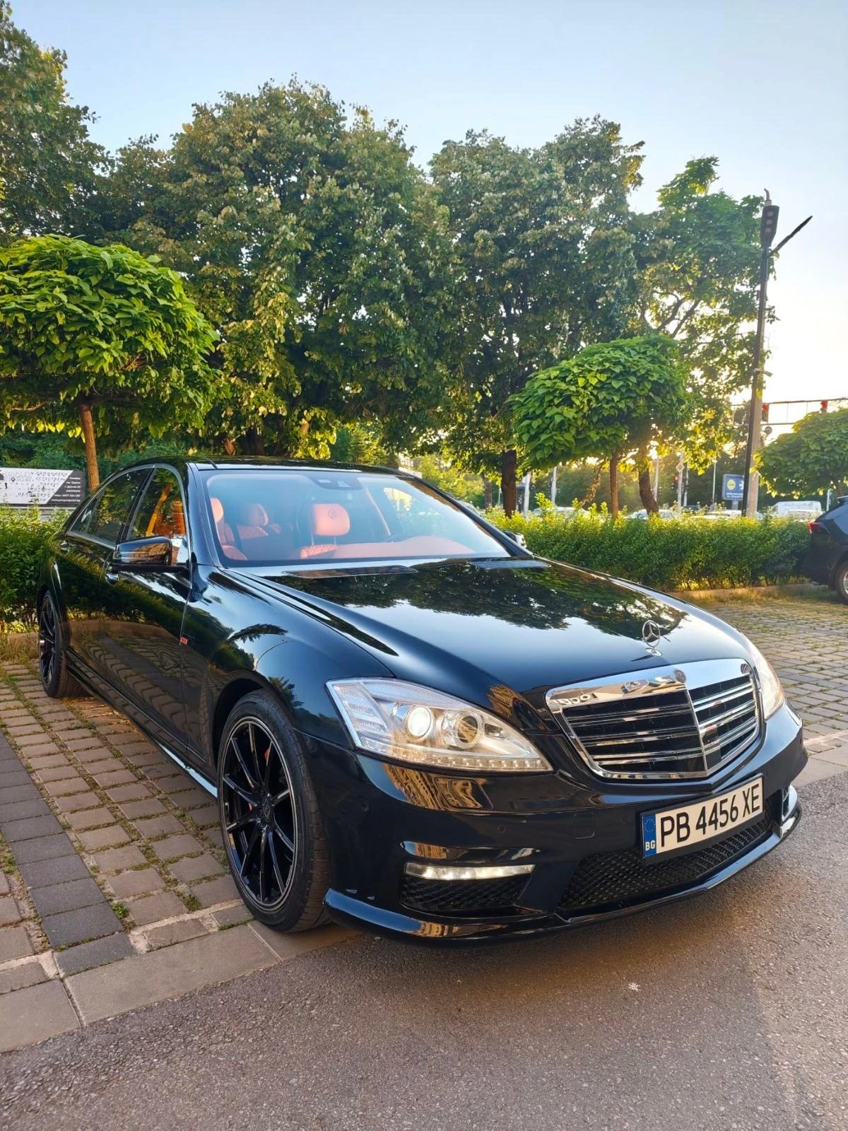 Mercedes-Benz S 500