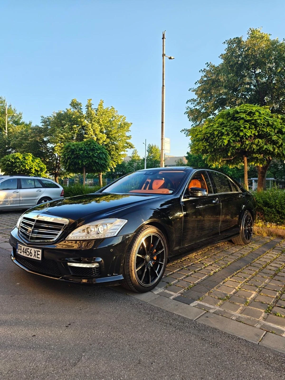 Mercedes-Benz S 500, снимка 2 - Автомобили и джипове - 54725920