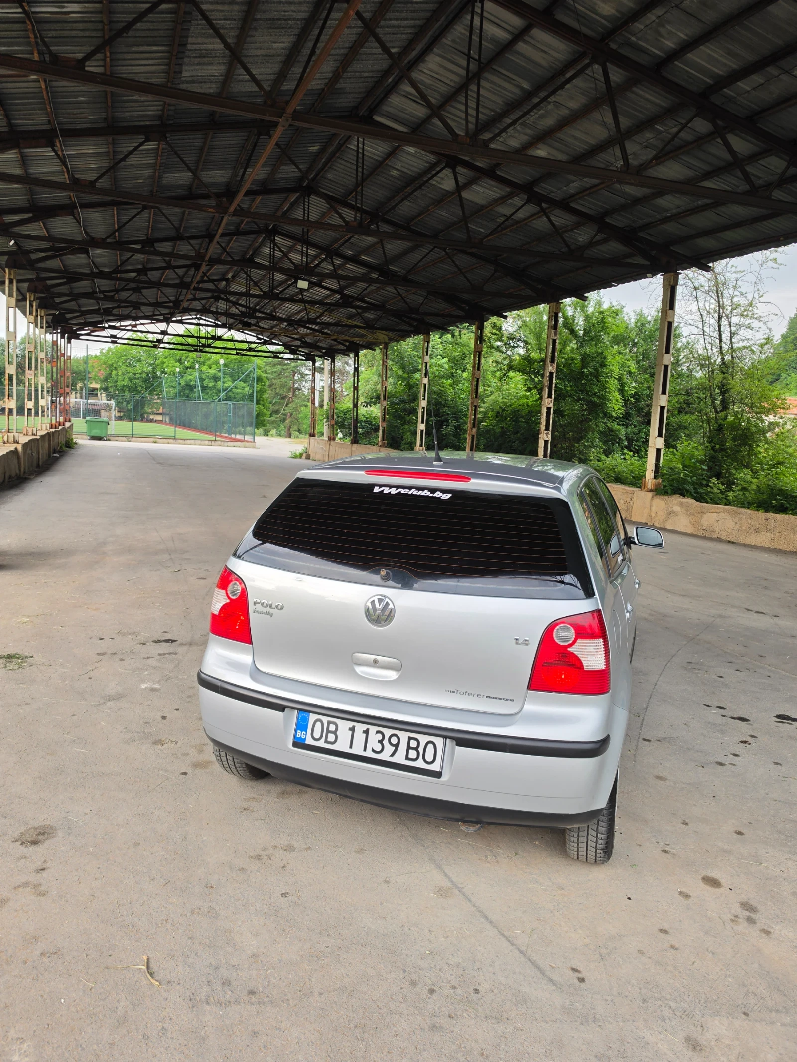 VW Polo 1.4 75 avtomat , снимка 8 - Автомобили и джипове - 54729609