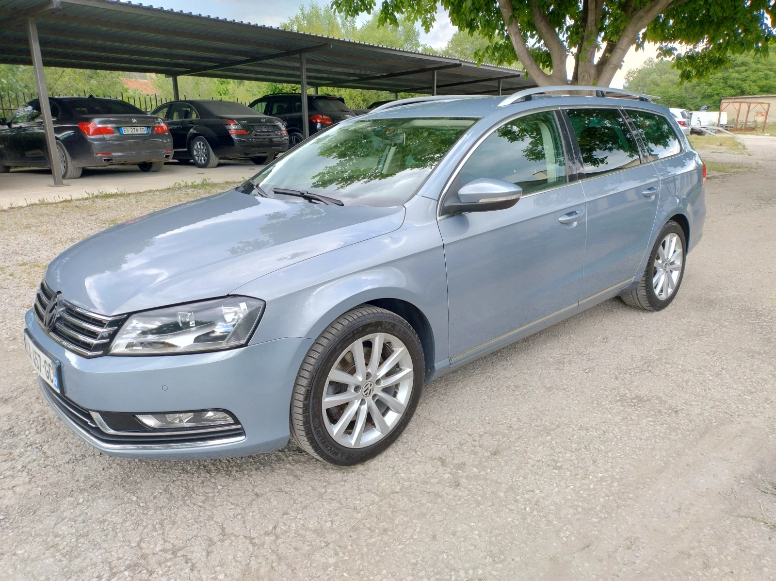 VW Passat 2.0 TDI DSG BLUE MOTION , снимка 3 - Автомобили и джипове - 54948001