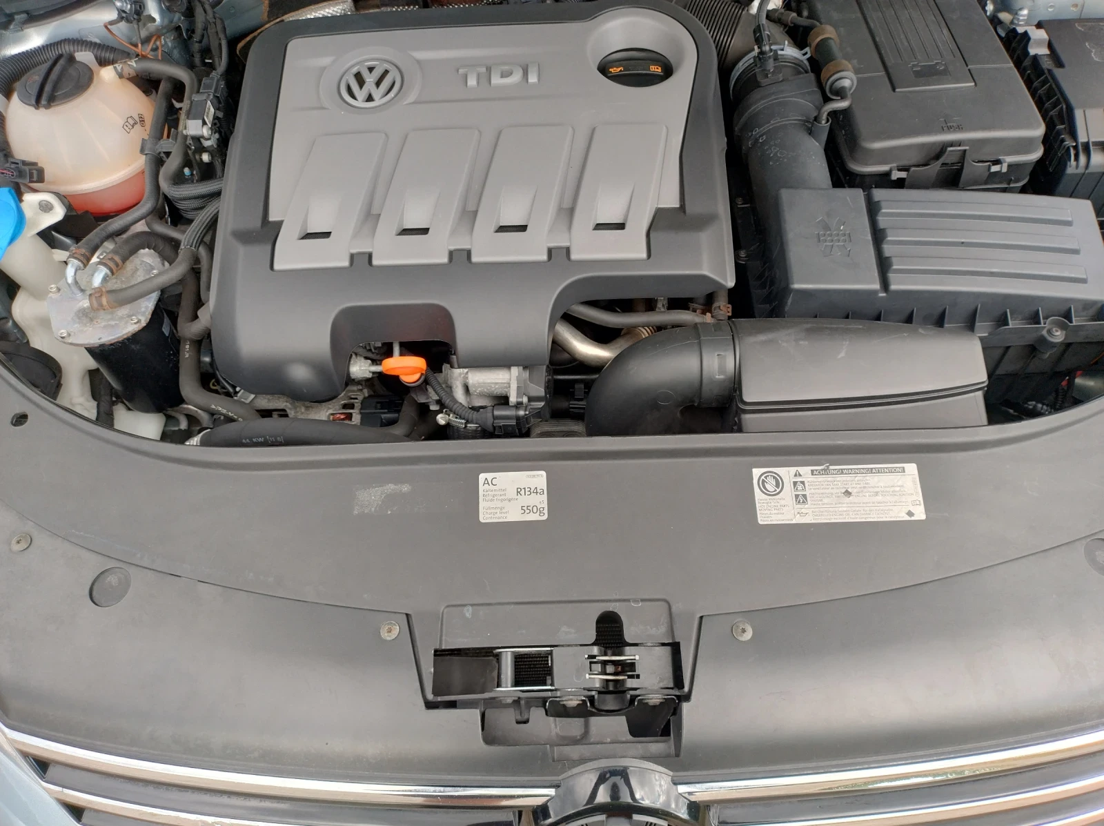 VW Passat 2.0 TDI DSG BLUE MOTION , снимка 12 - Автомобили и джипове - 54948001