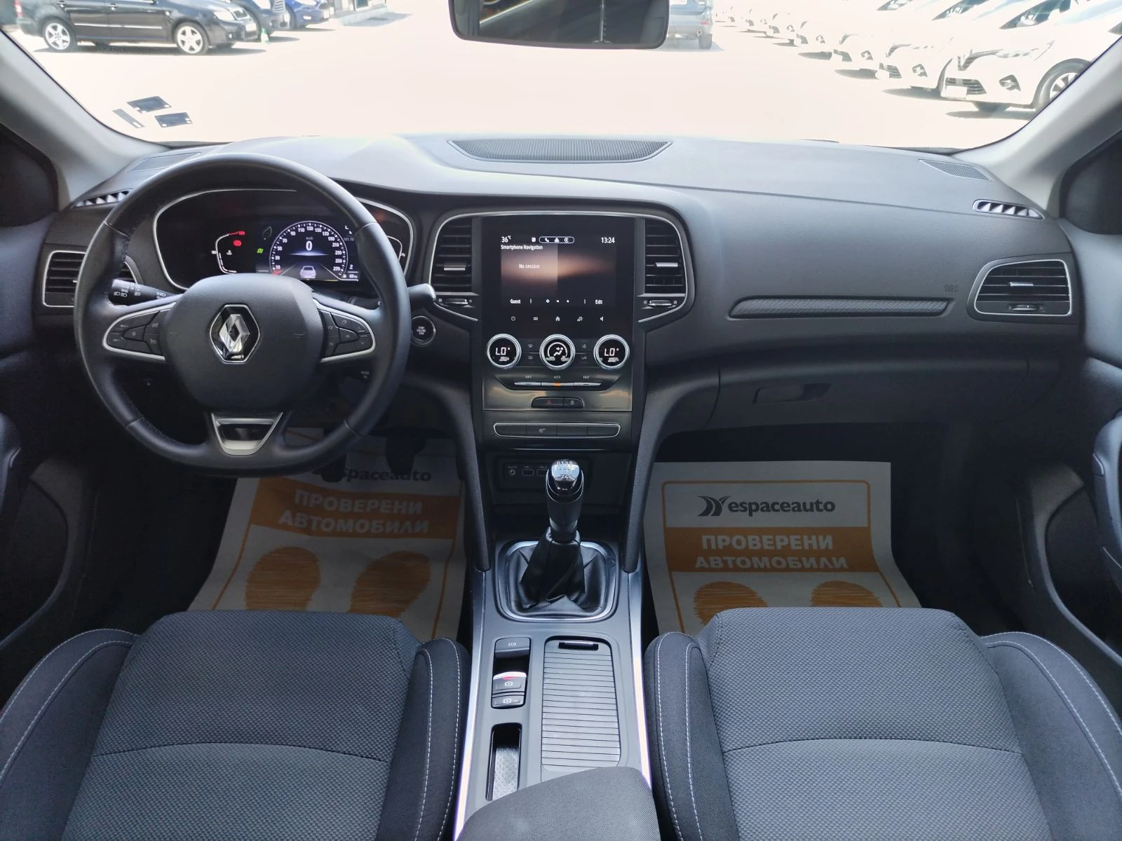 Renault Megane 1.3Tce/ 140к.с., снимка 9 - Автомобили и джипове - 54953287
