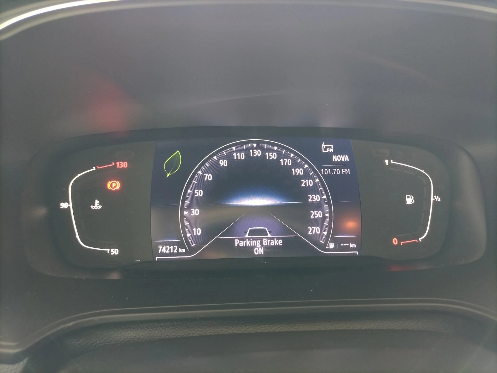 Renault Megane 1.3Tce/ 140к.с., снимка 11 - Автомобили и джипове - 54953287