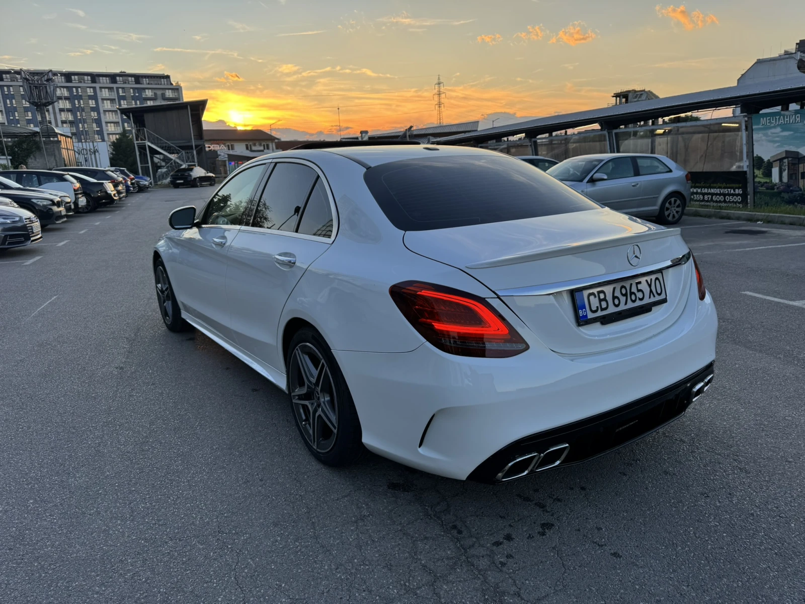 Mercedes-Benz C 300 4Matic AMG Line, снимка 4 - Автомобили и джипове - 54964057
