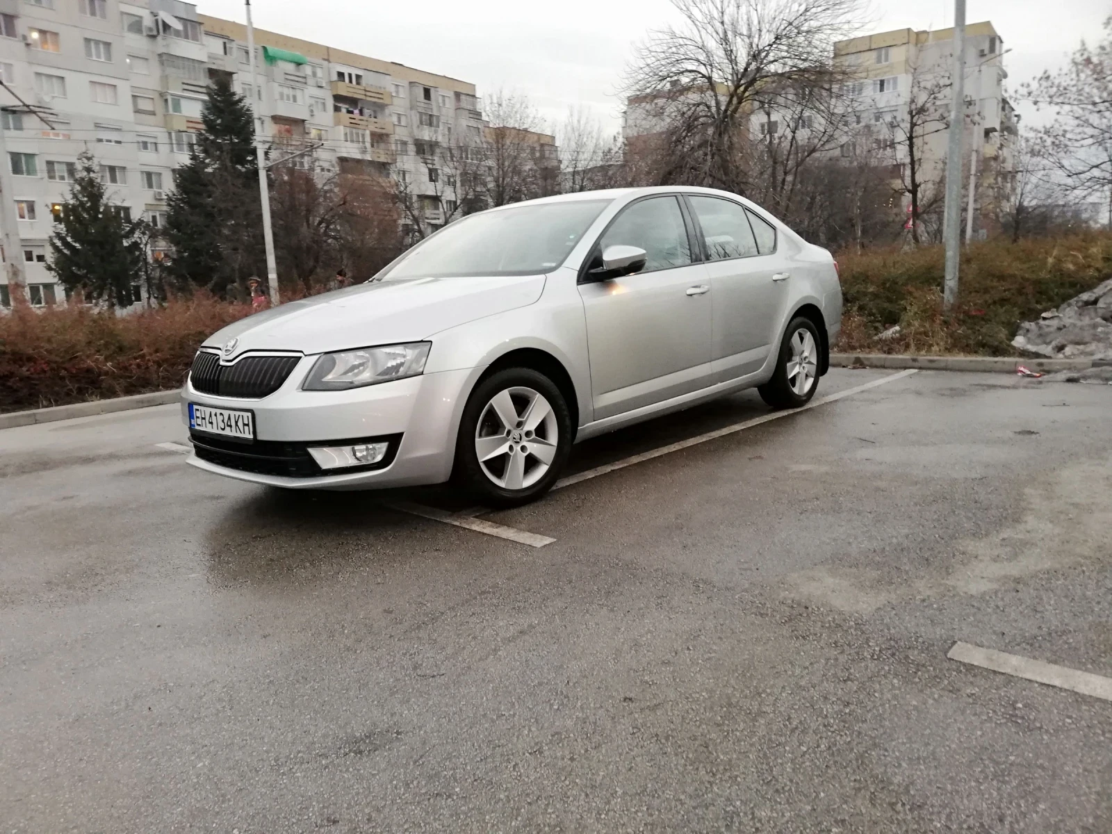 Skoda Octavia 1.6, снимка 9 - Автомобили и джипове - 55336431