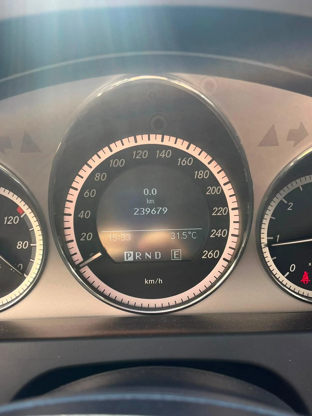 Mercedes-Benz 220, снимка 12 - Автомобили и джипове - 55334717