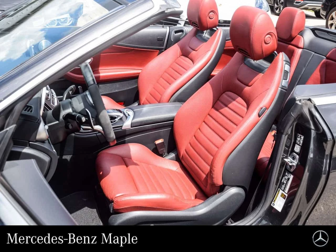 Mercedes-Benz C 43 AMG Convertible * Фиксирана цена до БГ * От Mercedes *, снимка 14 - Автомобили и джипове - 55345851