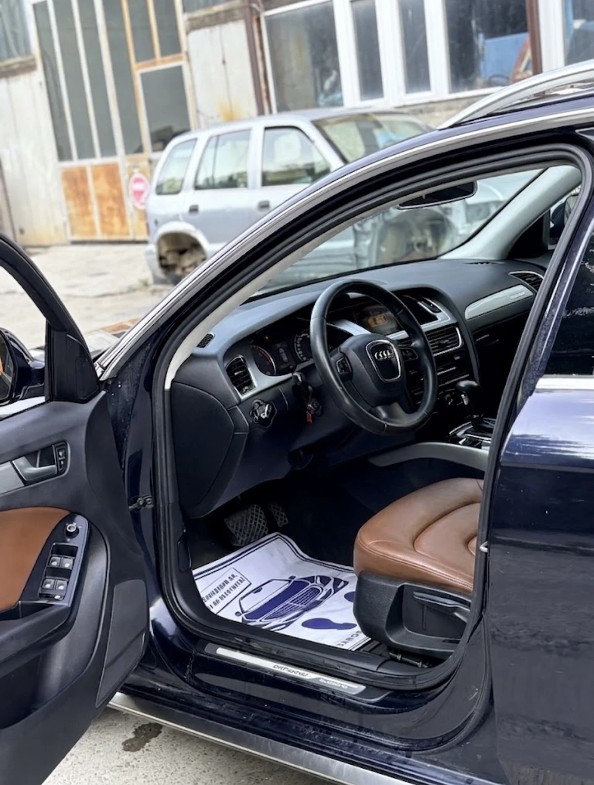 Audi A4 Allroad 3.0 TDI, снимка 12 - Автомобили и джипове - 55775218